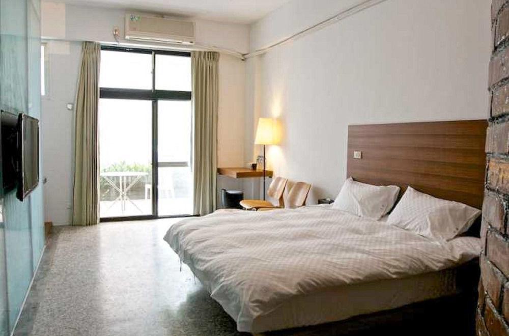 Howcome Spots Homestay Hualien stad Exteriör bild
