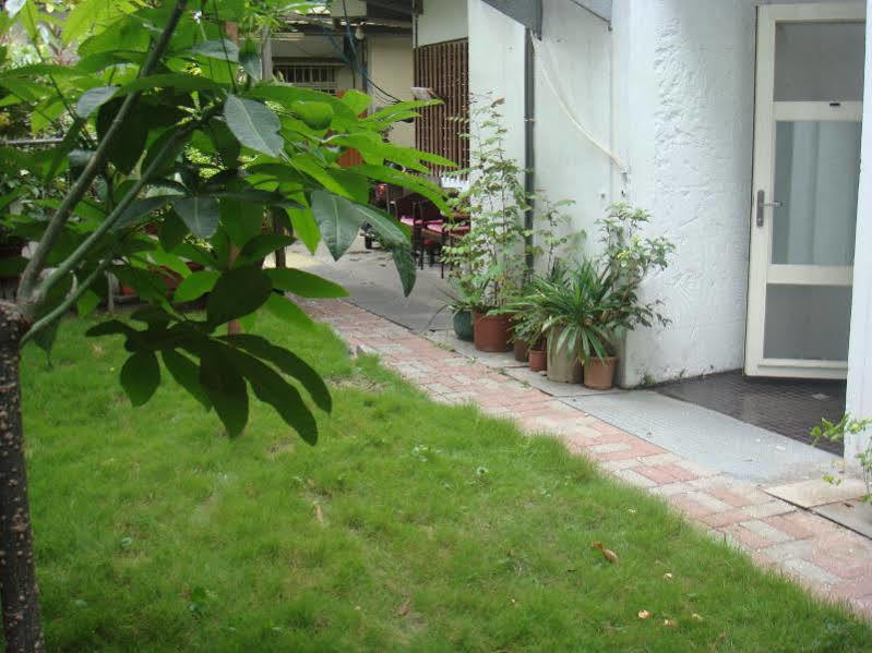 Howcome Spots Homestay Hualien stad Exteriör bild